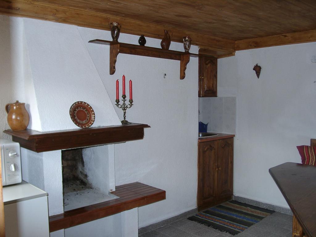 Sarafova Guest House Koprivstica Kültér fotó